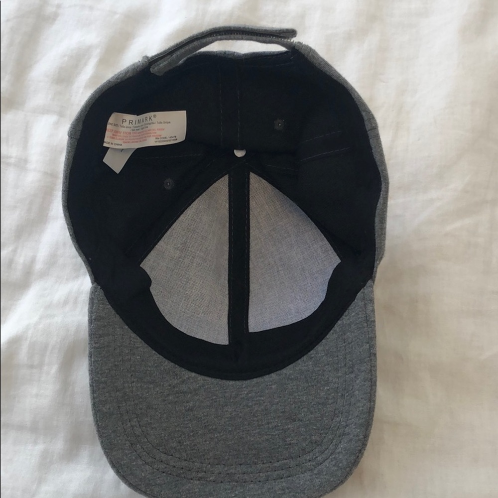 Primary hat - Picture 3 of 4